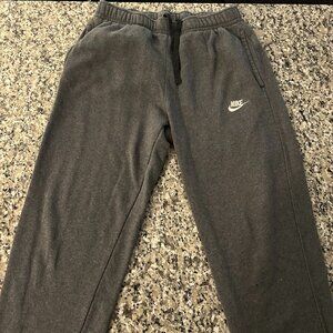 Nike Classic Sweatpants